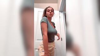 Dancing in Bathroom, hot girl song (del)